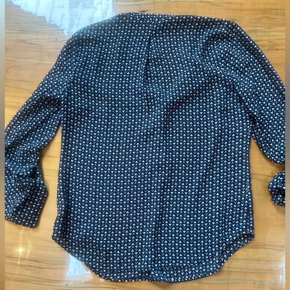 The Limited Chiffon Navy White Triangle 3/4 Long Sleeve Blouse Size Small - Picture 3 of 7